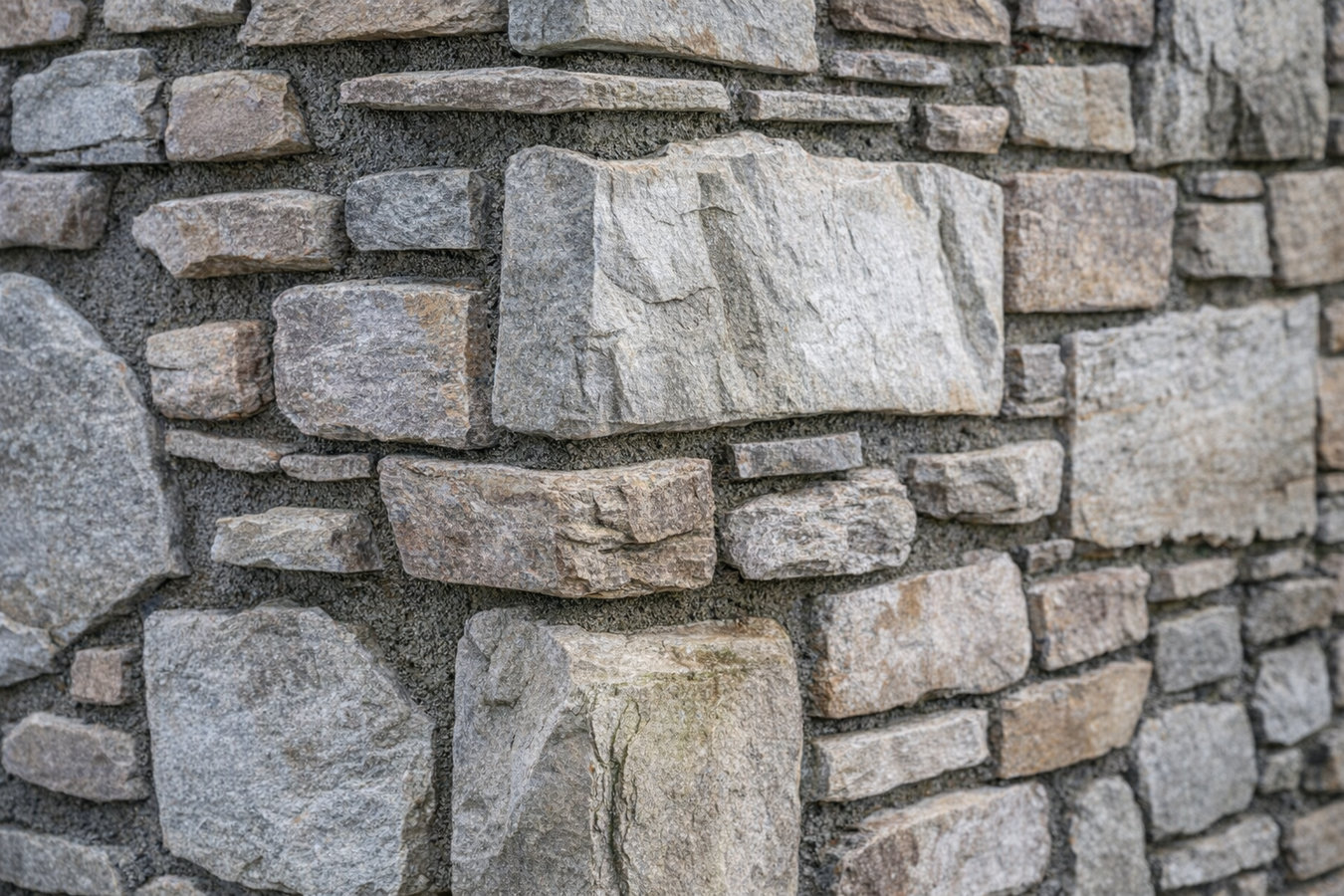Stone masonry